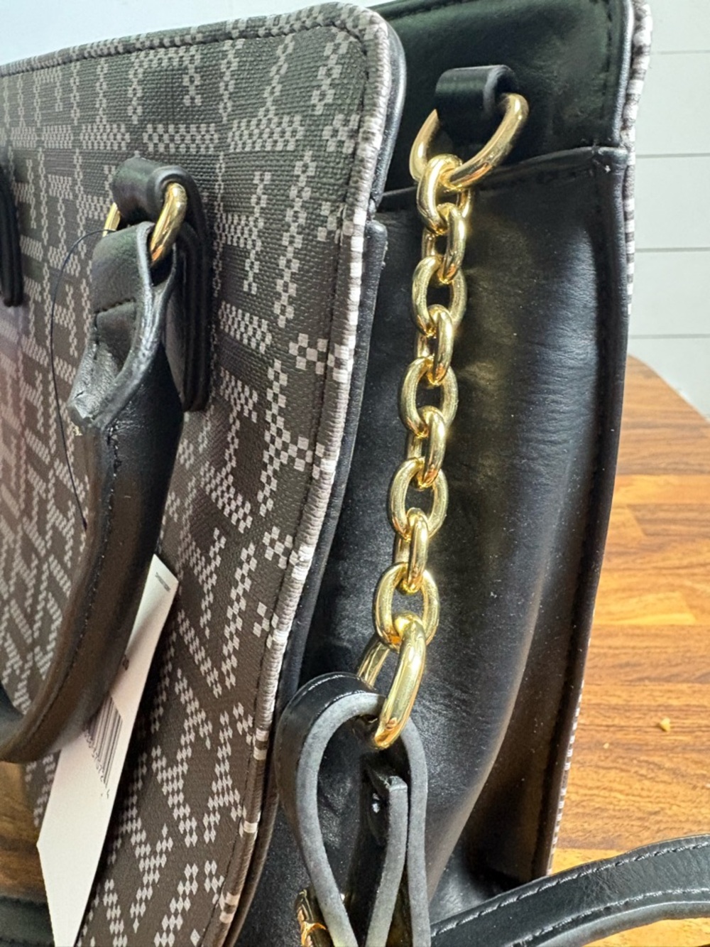 Tommy Hilfiger Brown & White Monogram Tote Bag - Picture 6 of 11